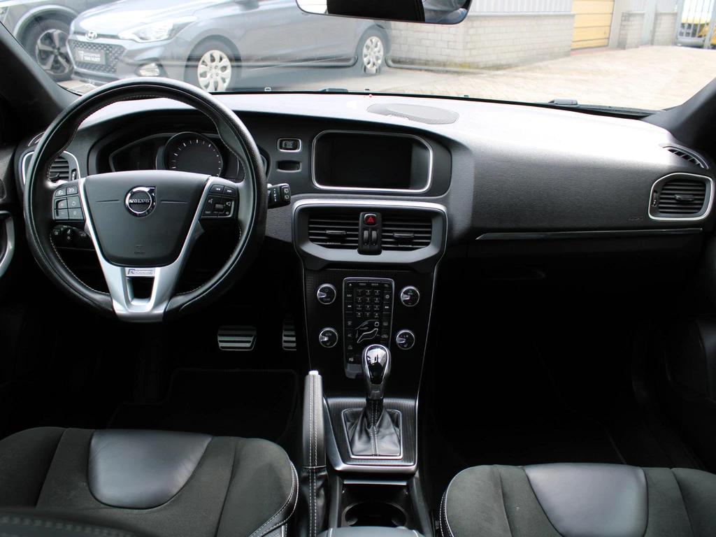 Volvo V40 – foto 10