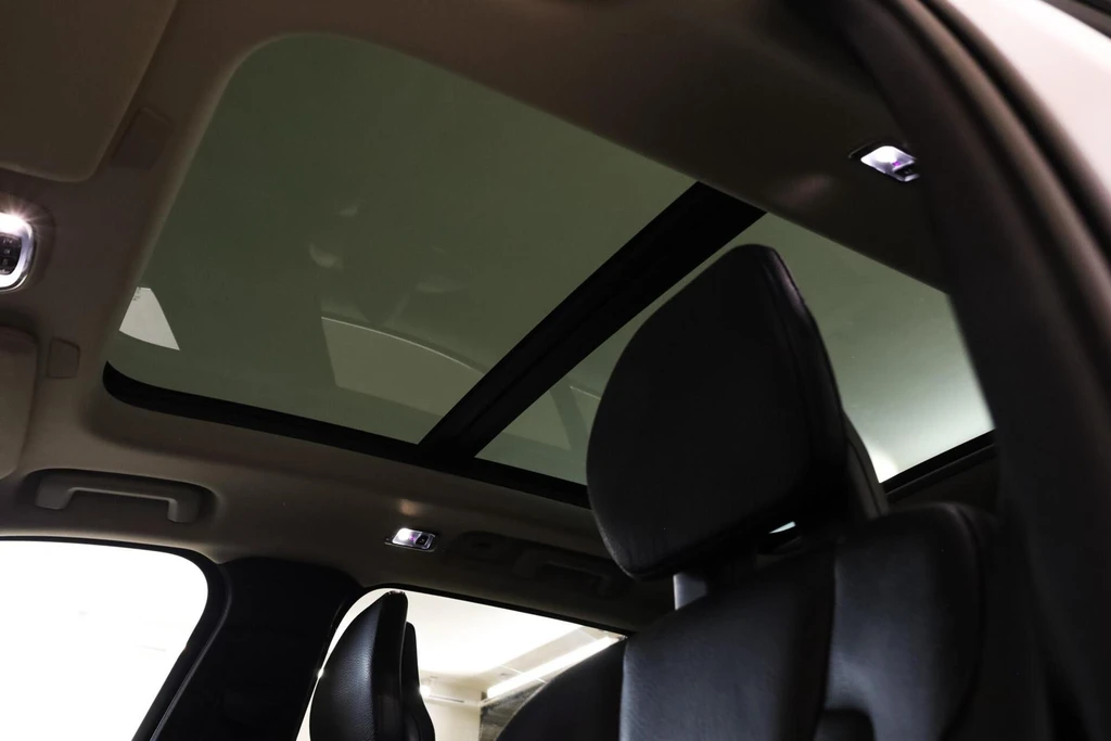 Volvo XC90 – foto 17