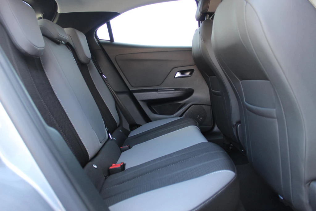 Opel Mokka-e – foto 13