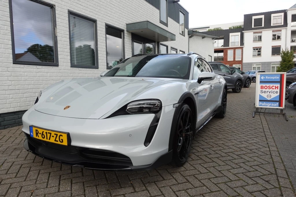 Porsche Taycan – foto 2