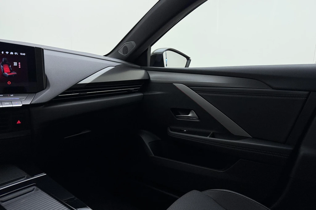 Opel Astra – foto 31