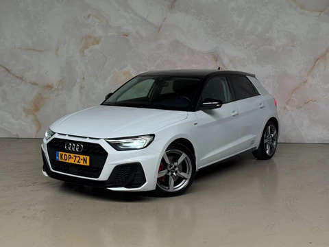 Audi A1 Sportback 40 TFSI S Line / LED / DSG /