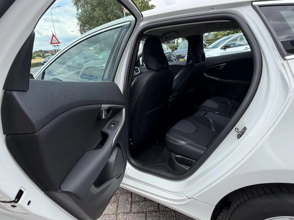 Volvo V40 – foto 20