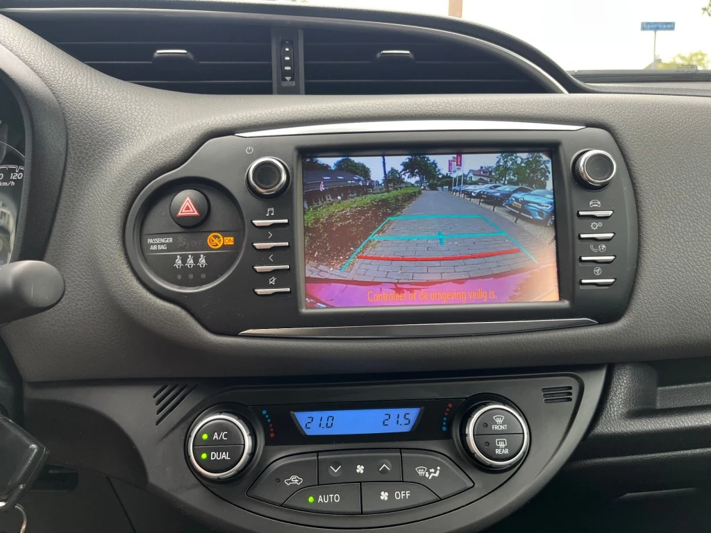 Toyota Yaris – foto 10