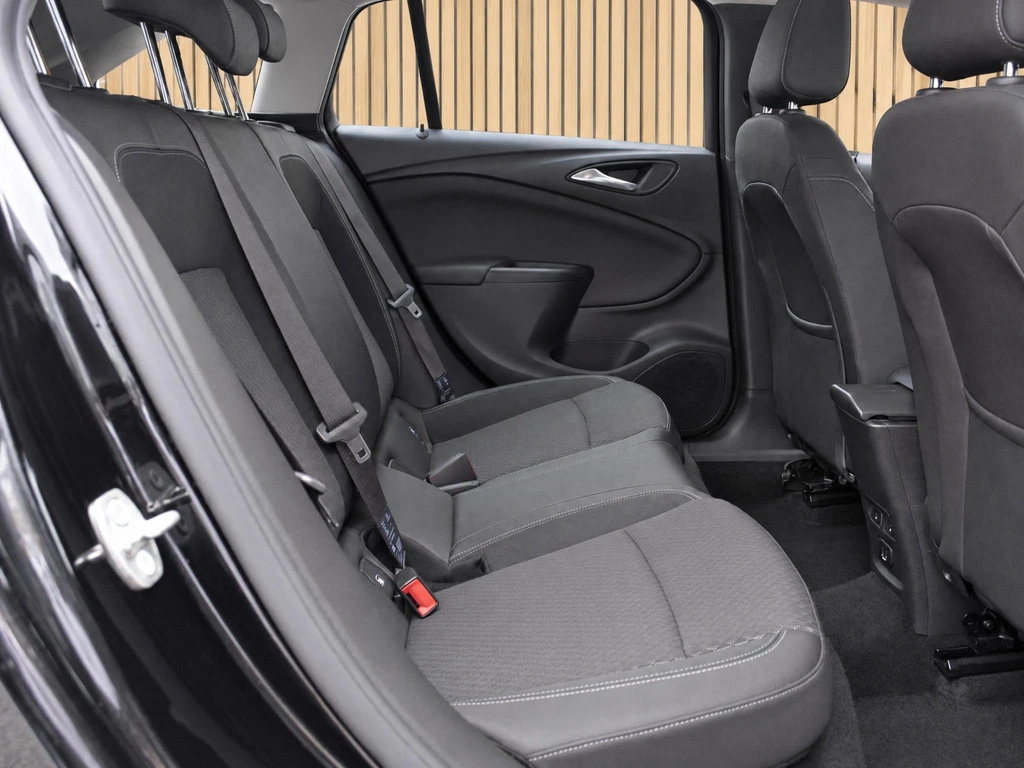 Opel Astra – foto 10