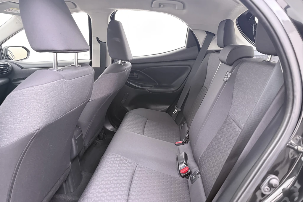 Toyota Yaris – foto 12