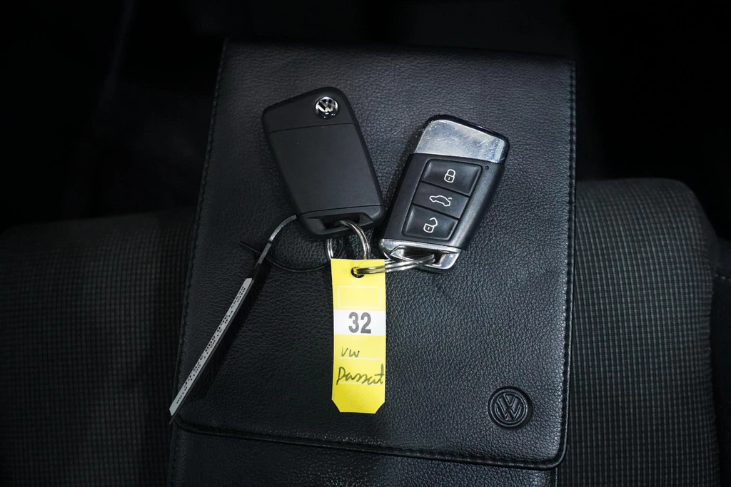 Volkswagen Passat – foto 44