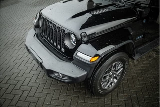 Jeep Wrangler – thumbnail 2