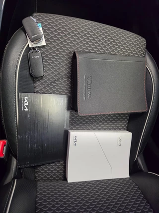 Kia Ceed – thumbnail 31
