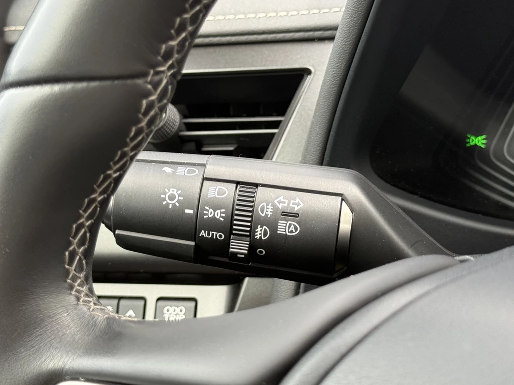 Lexus UX – foto 16