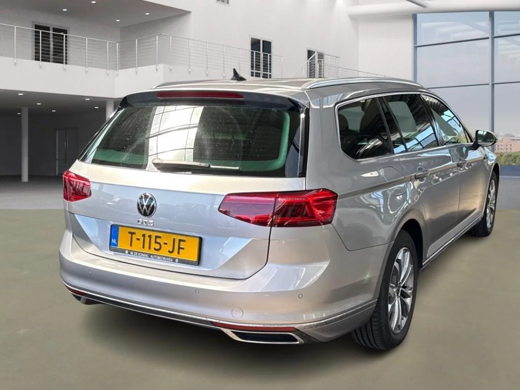 Volkswagen Passat – foto 4