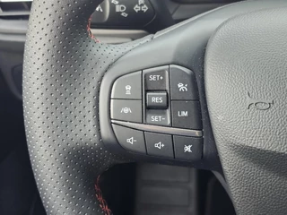 Ford Focus – thumbnail 12