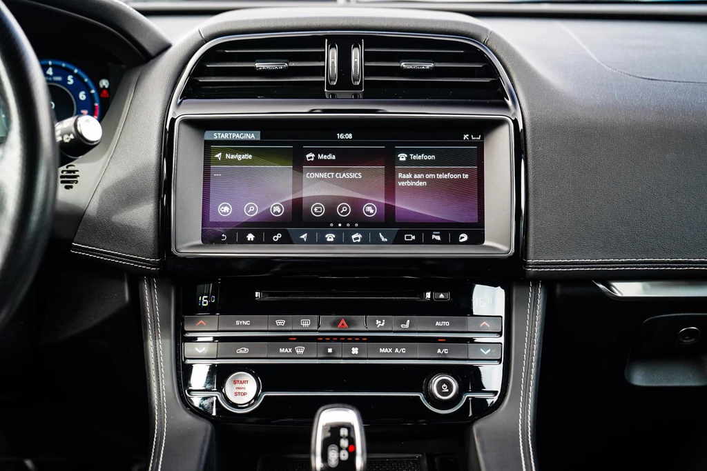 Jaguar F-PACE – foto 60