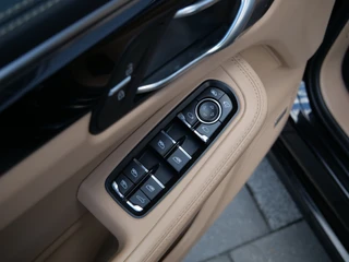 Porsche Macan – thumbnail 12