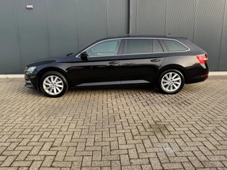 Škoda Superb – thumbnail 2