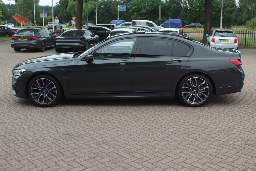 BMW 7 Serie – foto 2
