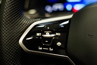 Volkswagen T-Roc – thumbnail 12