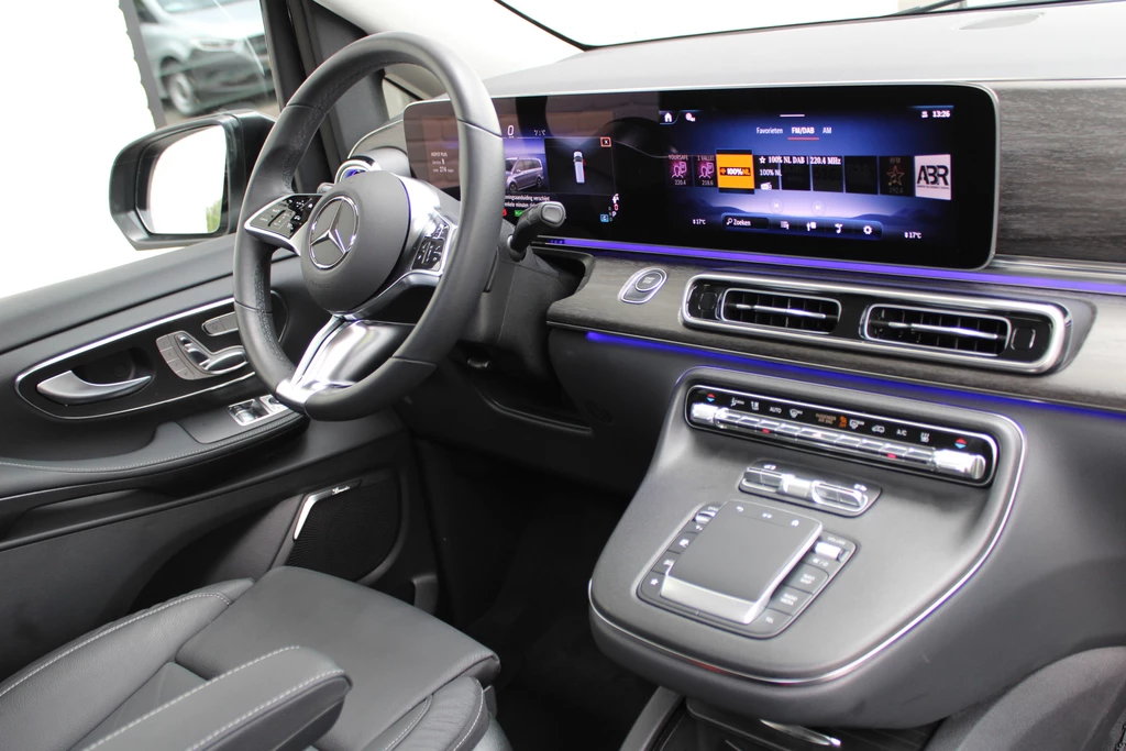 Mercedes-Benz EQV – foto 18