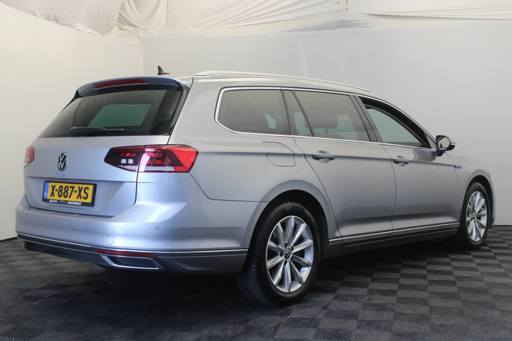 Volkswagen Passat – foto 4