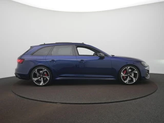 Audi RS4 – thumbnail 8