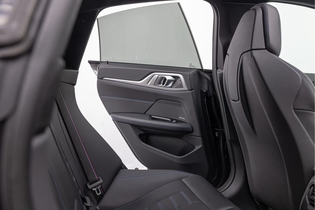 BMW i4 – foto 22