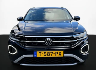 Volkswagen T-Roc – thumbnail 8
