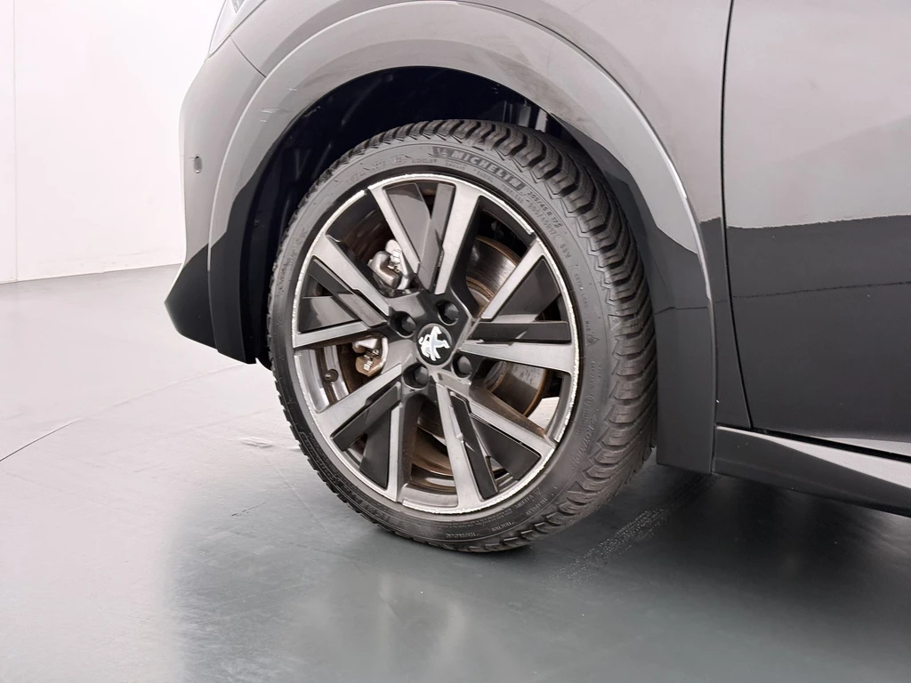 Peugeot e-208 – foto 28