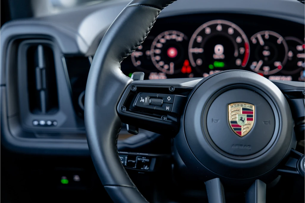 Porsche Cayenne – foto 23
