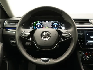 Škoda Superb – thumbnail 33