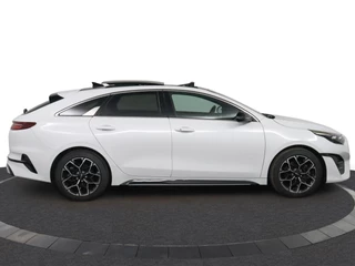 Kia ProCeed – thumbnail 9