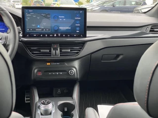 Ford Focus – thumbnail 32