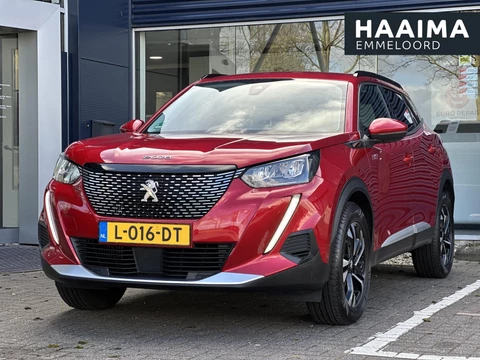 Peugeot 2008 1.2 PureTech 130pk Allure | Trekhaak | Apple Carplay/Android Auto | Navigatie | Climate Control | Cruise Control |  Parkeercamera/-sensoren | DAB | Lichtmetalen velgen | Full LED | Keyless Start |