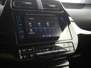Toyota Prius – thumbnail 25