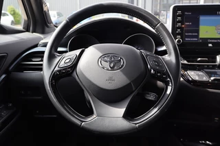 Toyota C-HR – thumbnail 12