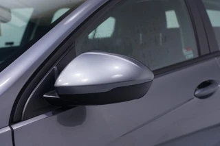 Opel Insignia – thumbnail 12