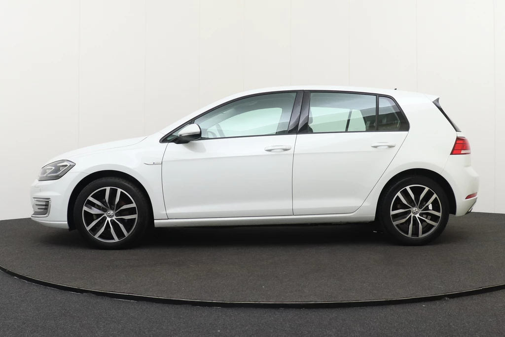Volkswagen e-Golf – foto 2