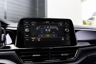 Volkswagen T-Roc – thumbnail 28