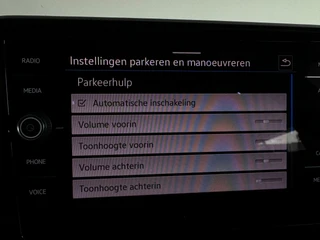 Volkswagen T-Roc – thumbnail 22