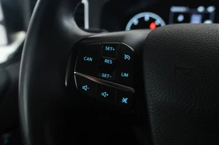 Ford Transit Custom – thumbnail 22