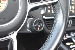 Porsche Cayenne – thumbnail 34
