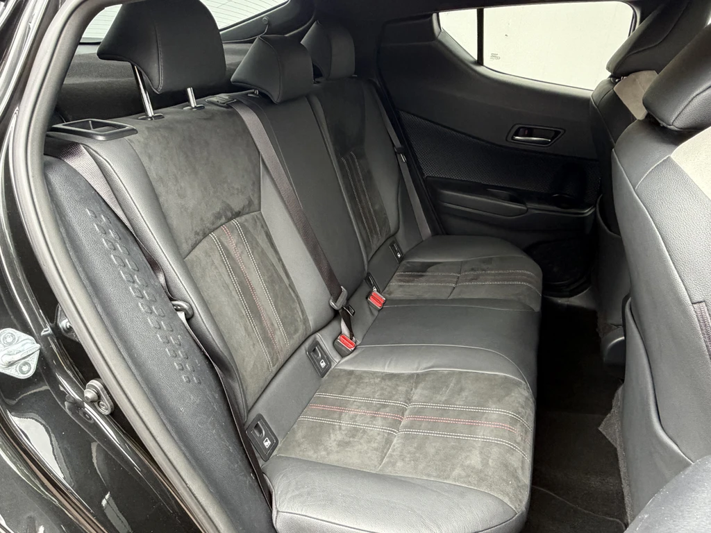 Toyota C-HR – foto 21