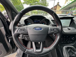 Ford Kuga – thumbnail 15