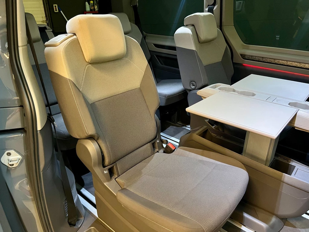 Volkswagen Multivan – foto 22