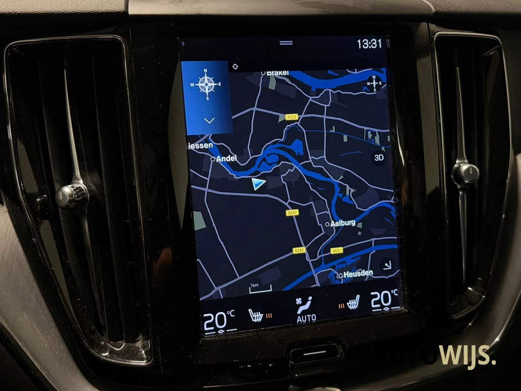 Volvo XC60 – foto 22