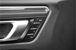 Porsche Macan – thumbnail 36
