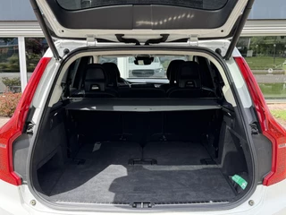 Volvo XC90 – thumbnail 23
