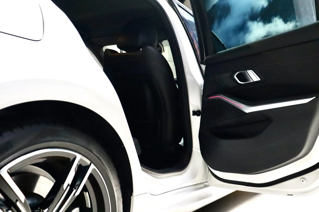 BMW 3 Serie – foto 21