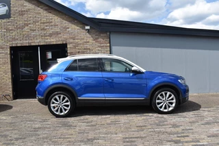 Volkswagen T-Roc – thumbnail 5