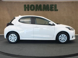 Toyota Yaris – thumbnail 7