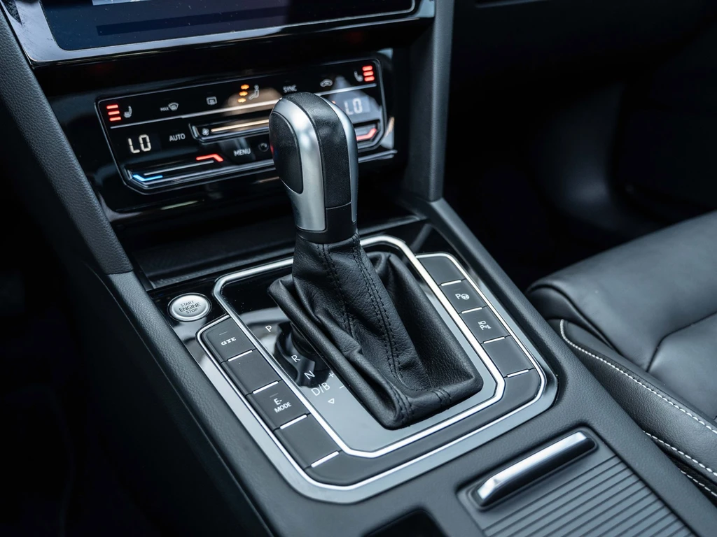 Volkswagen Passat – foto 33